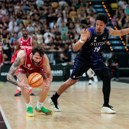 ¡Épica remontada! Surne Bilbao se asegura el ‘playoff’ con una actuación estelar ante Bàsquet Girona