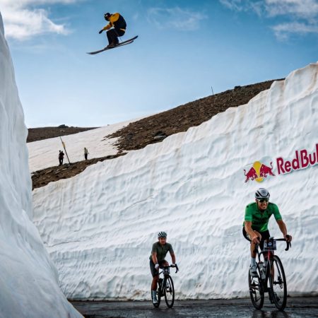 ¡Victoria Épica en el Techo de Europa! Fernández y Pavlova Conquistan el Veleta entre Nieve y Ciclismo
