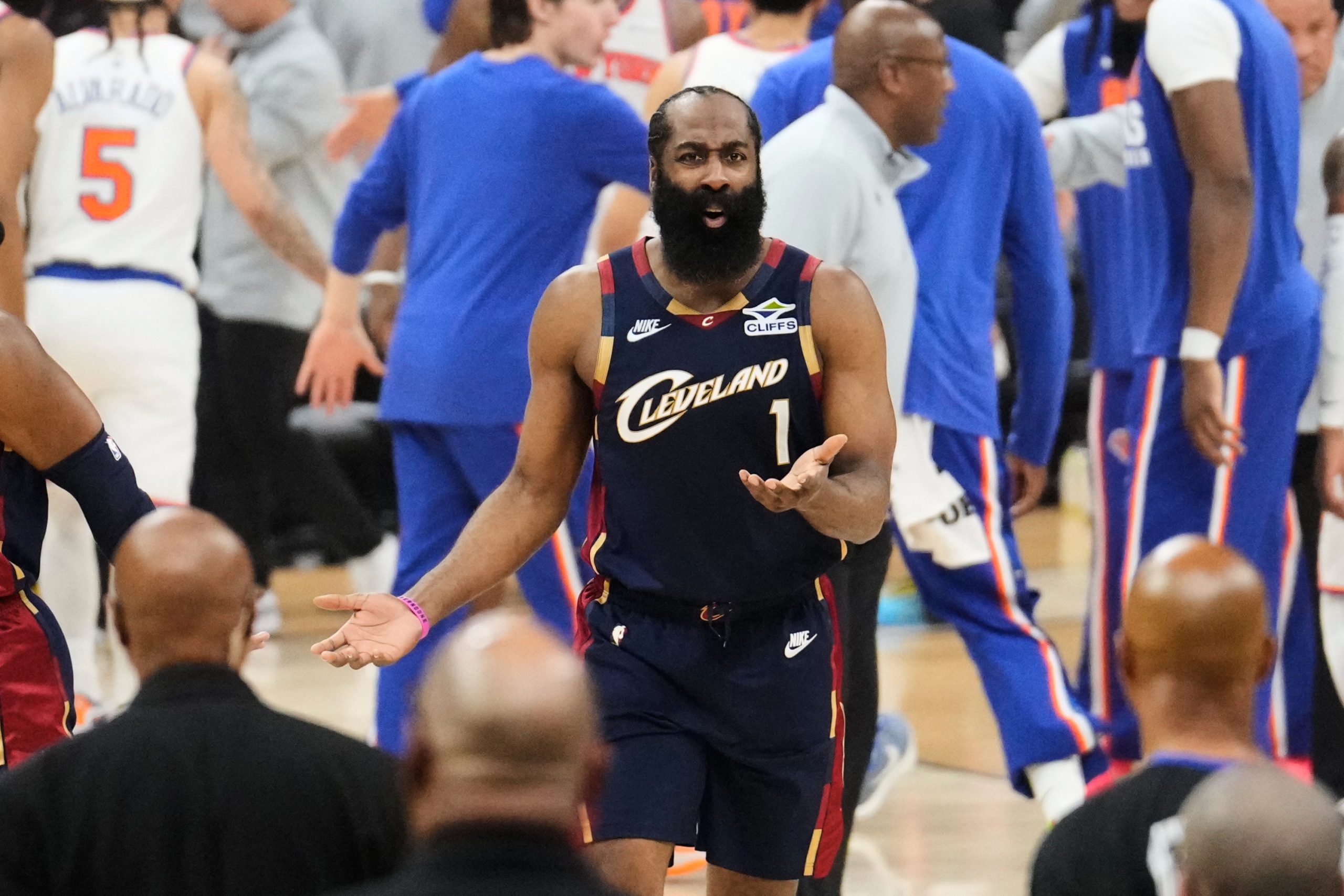El ocaso de una estrella: Harden y la debacle de los Cavaliers en las Finales de Conferencia