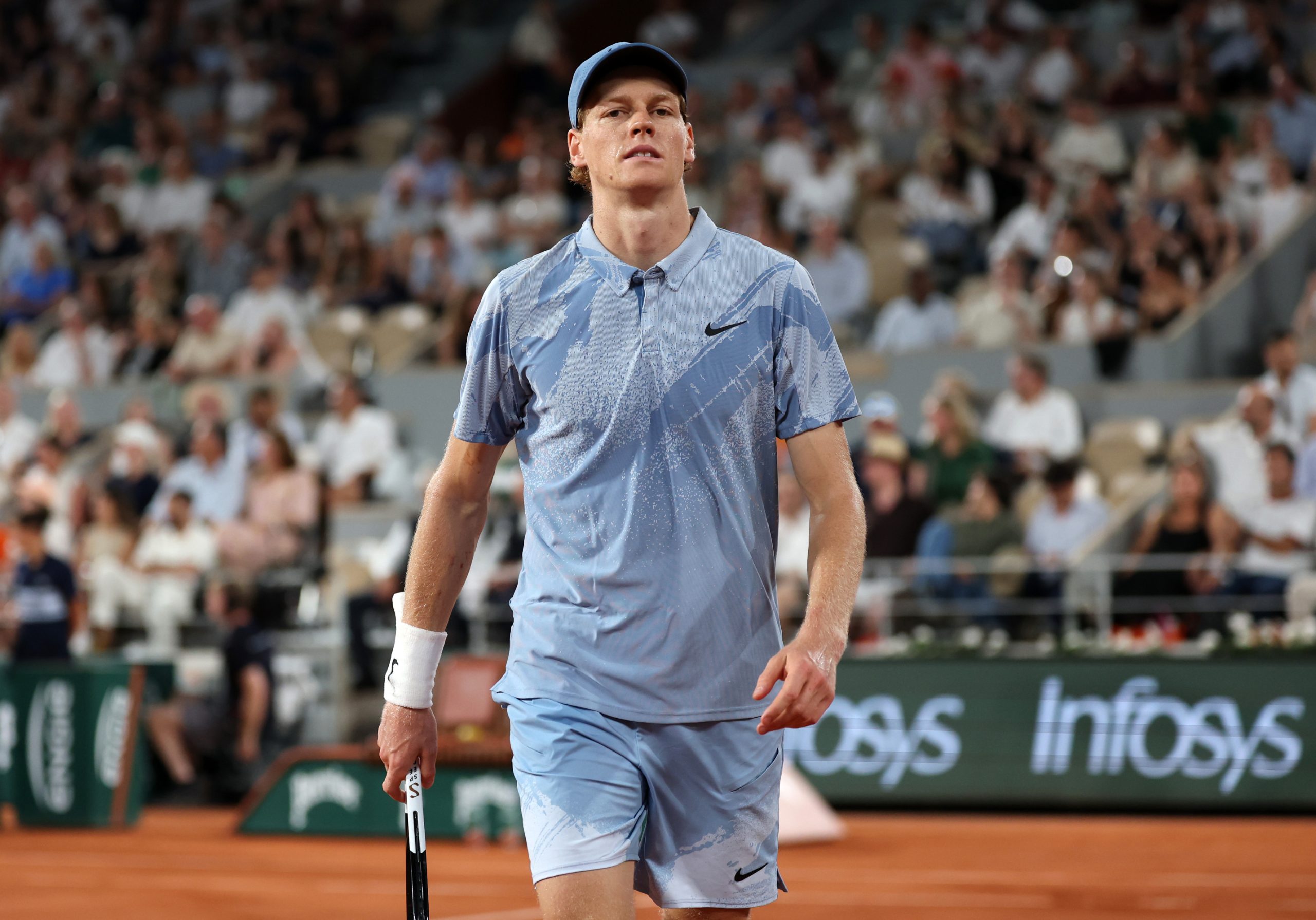 Roland Garros Sacude el Orden: Adiós a los Top-10 en una Primera Ronda de Infarto