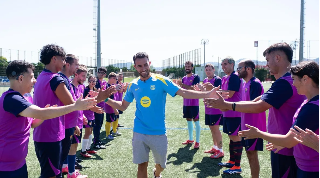 ¡Eric García, de la gloria culé al sueño mundialista! El defensa del Barça celebra su llamado a la Selección y dedica un emotivo mensaje