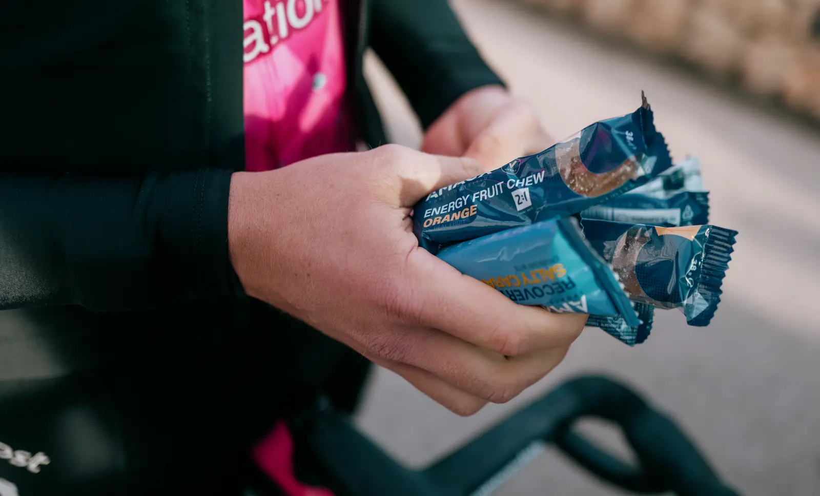 Suplementos en el Ciclismo: ¿Aliados o Enemigos del Rendimiento?