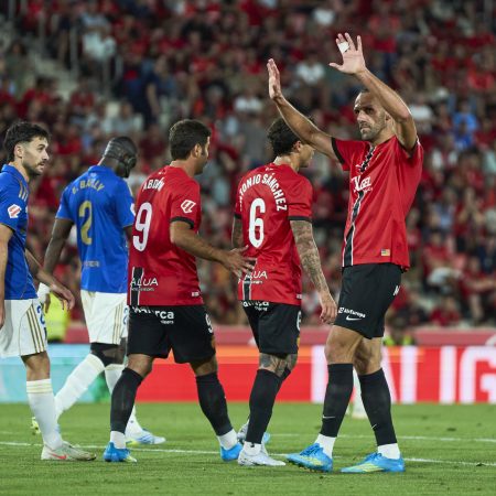 El Mallorca se Rearma: Juan Cruz en el Radar y Muriqi Lanza un Mensaje de Esperanza