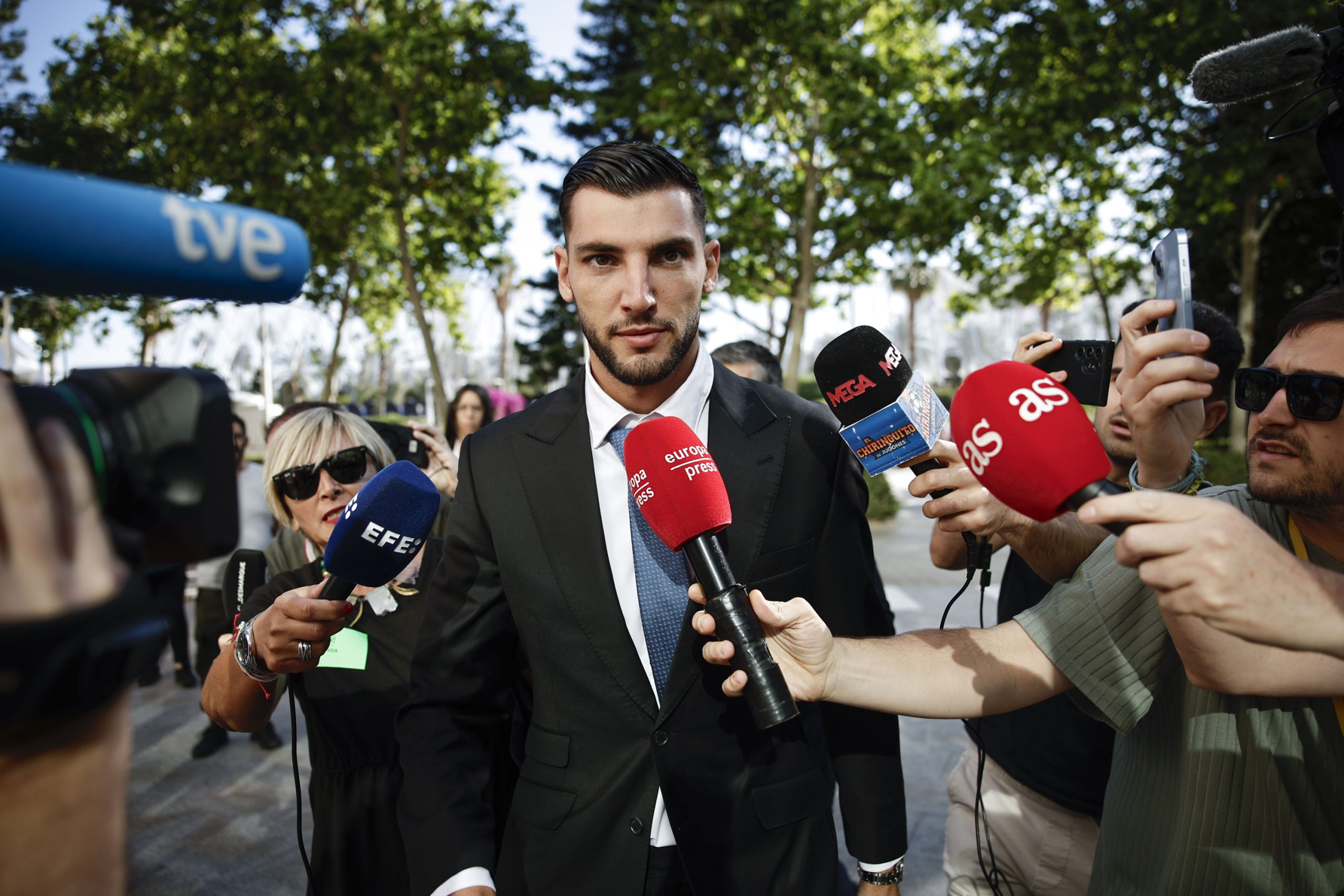 El Terremoto Judicial Sacude el Fútbol Español: Rafa Mir y Pablo Jara Ante la Justicia por Graves Acusaciones
