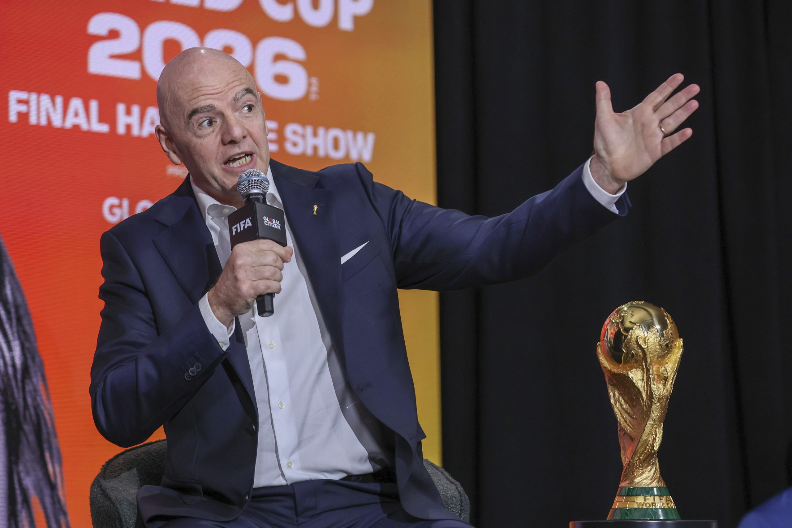 La FIFA Revoluciona el Mundial 2026: Adiós Panini, Hola TikTok y Netflix