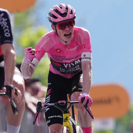 ¡Kuss Conquista la Reina! Vingegaard Mantiene el Liderato en una Etapa de Infarto