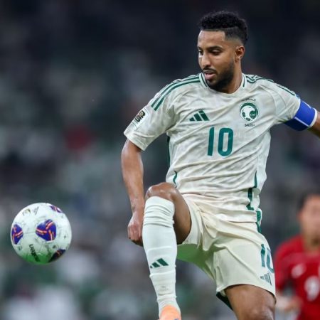 Duelo de Titanes y Dudas Defensivas: Ecuador y Arabia Saudí Afinan Motores para el Mundial 2026