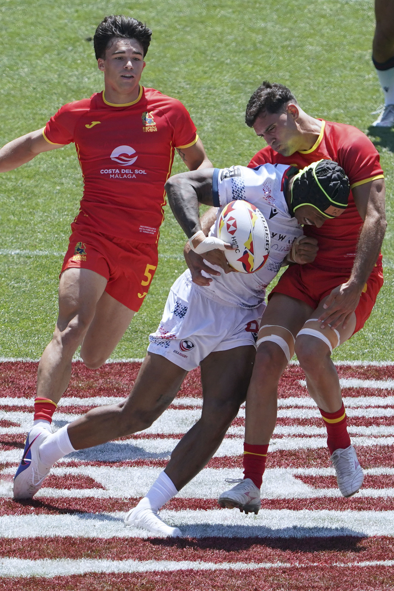 Leones7 Rugen Tarde: Remontada Frustrada Ante una Francia Implacable