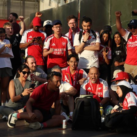 El Arsenal Celebra la Premier League con una Fiesta en Londres tras la Agónica Final de Champions