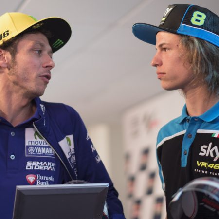 ¡Bulega, la joya oculta de Ducati, aterriza en MotoGP con el equipo de Rossi para 2027!