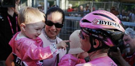 Vingegaard Conquista Roma: El Emperador Danés Escribe su Nombre en la Leyenda del Giro