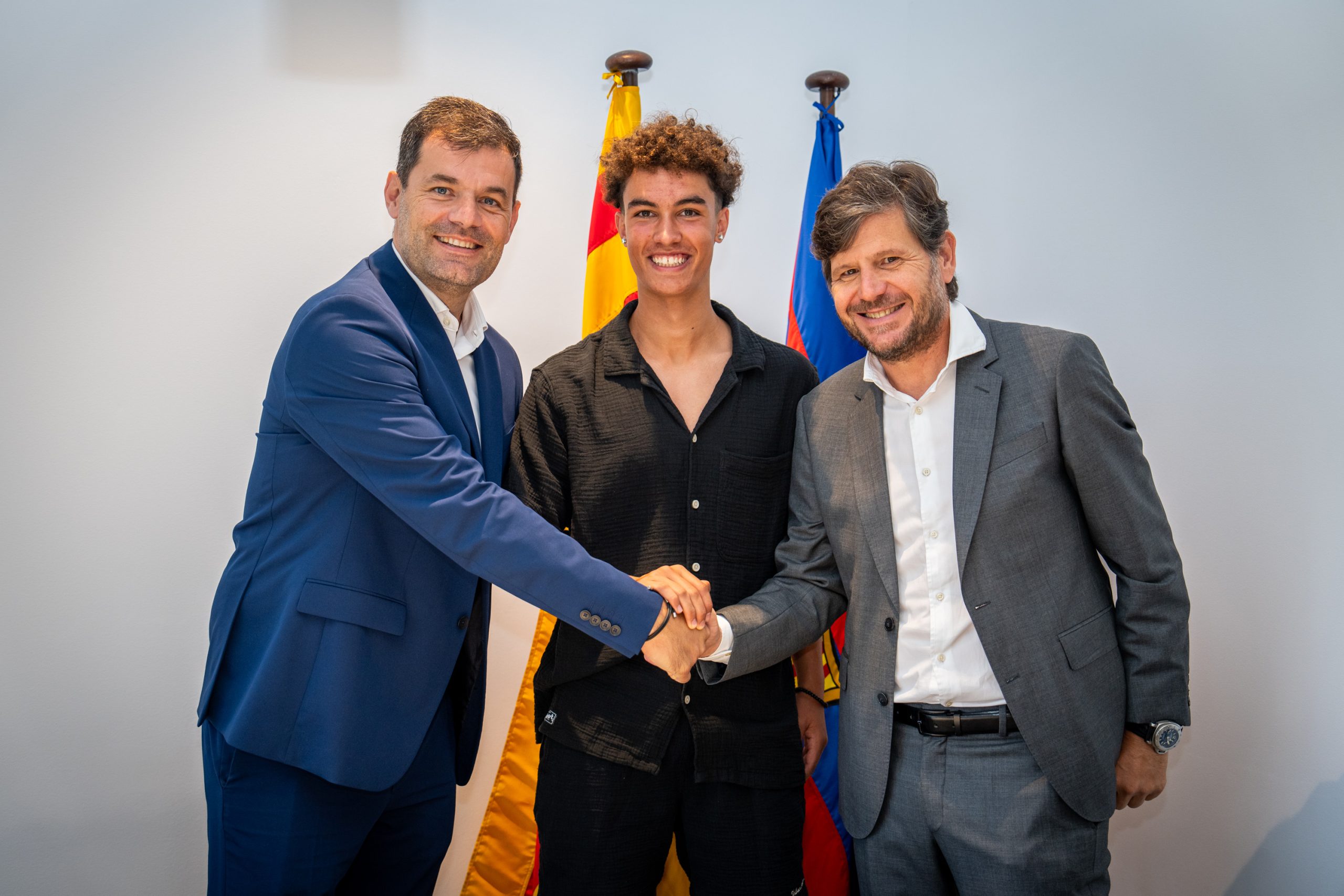 El Reencuentro que Podría Mover el Mercado: Soler Regresa al Barça en un Momento Clave