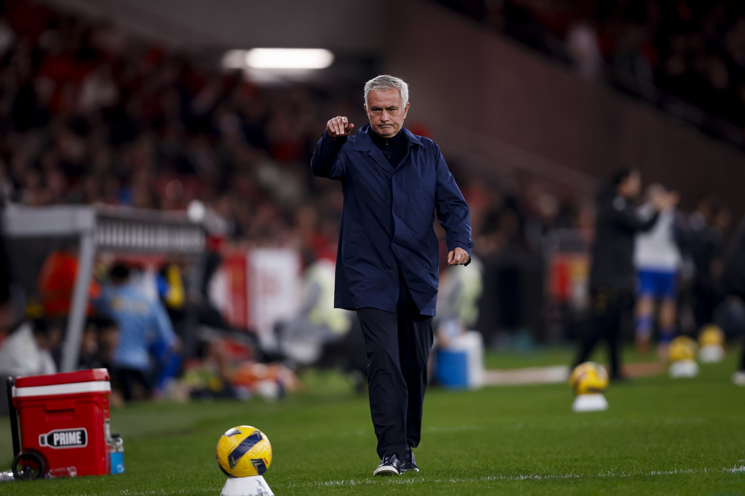 ¡Bombazo en el Bernabéu! Mourinho regresa al Real Madrid por 15 millones