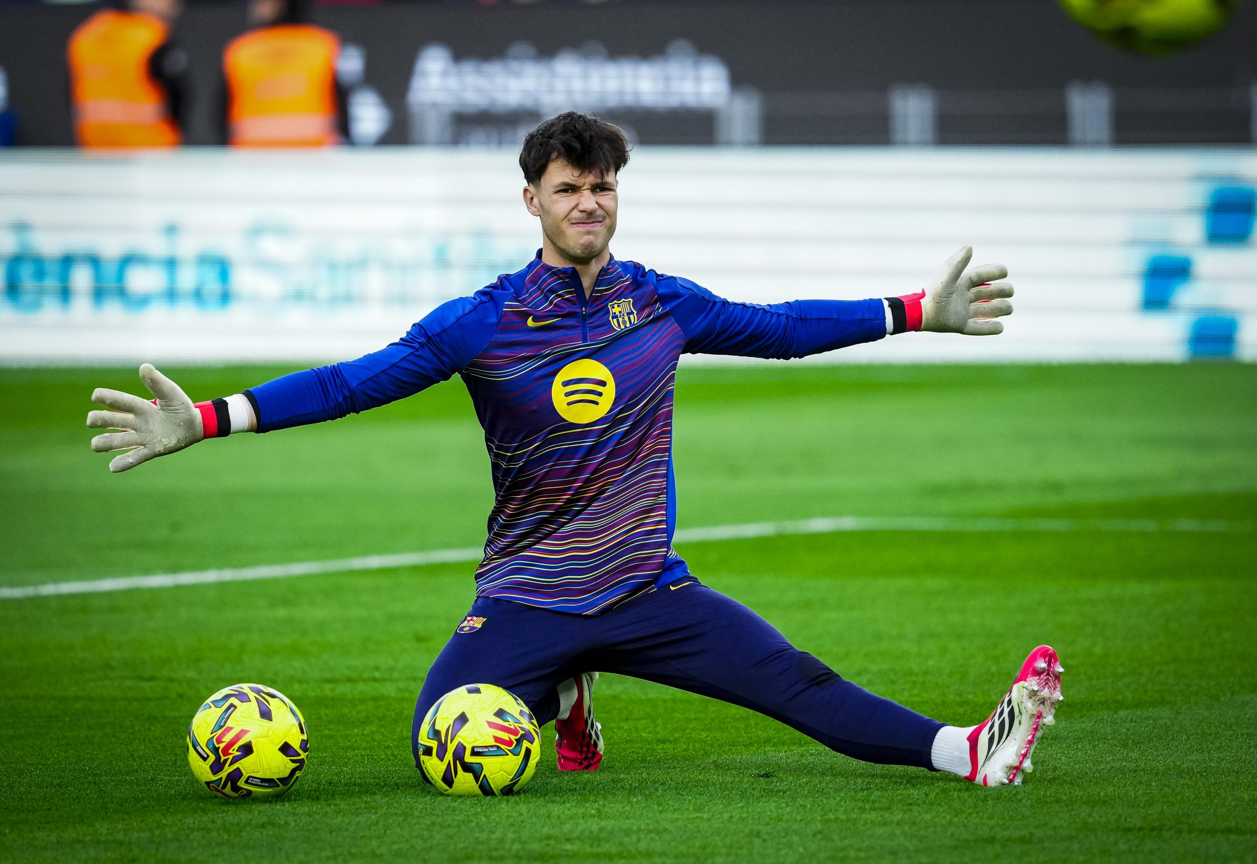 Kochen en la Rampa de Salida: El Barça Busca Destino para su Joven Promesa