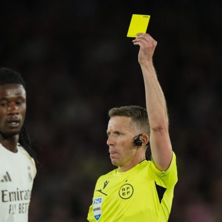 The World Cup Changes the Rules! Yellow Cards: When Do Sanctions Go Away?
