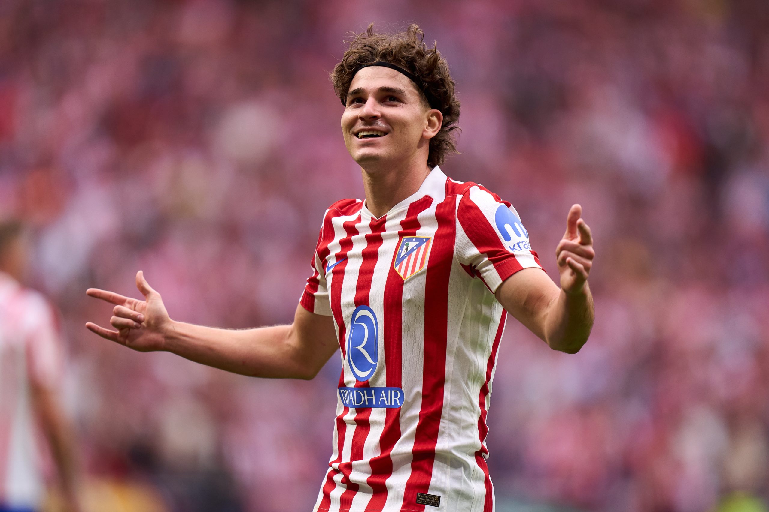Julián Álvarez: El Deseo Azulgrana que Desafía al Atlético Julián Álvarez: El Deseo Azulgrana que Desafía al Atlético