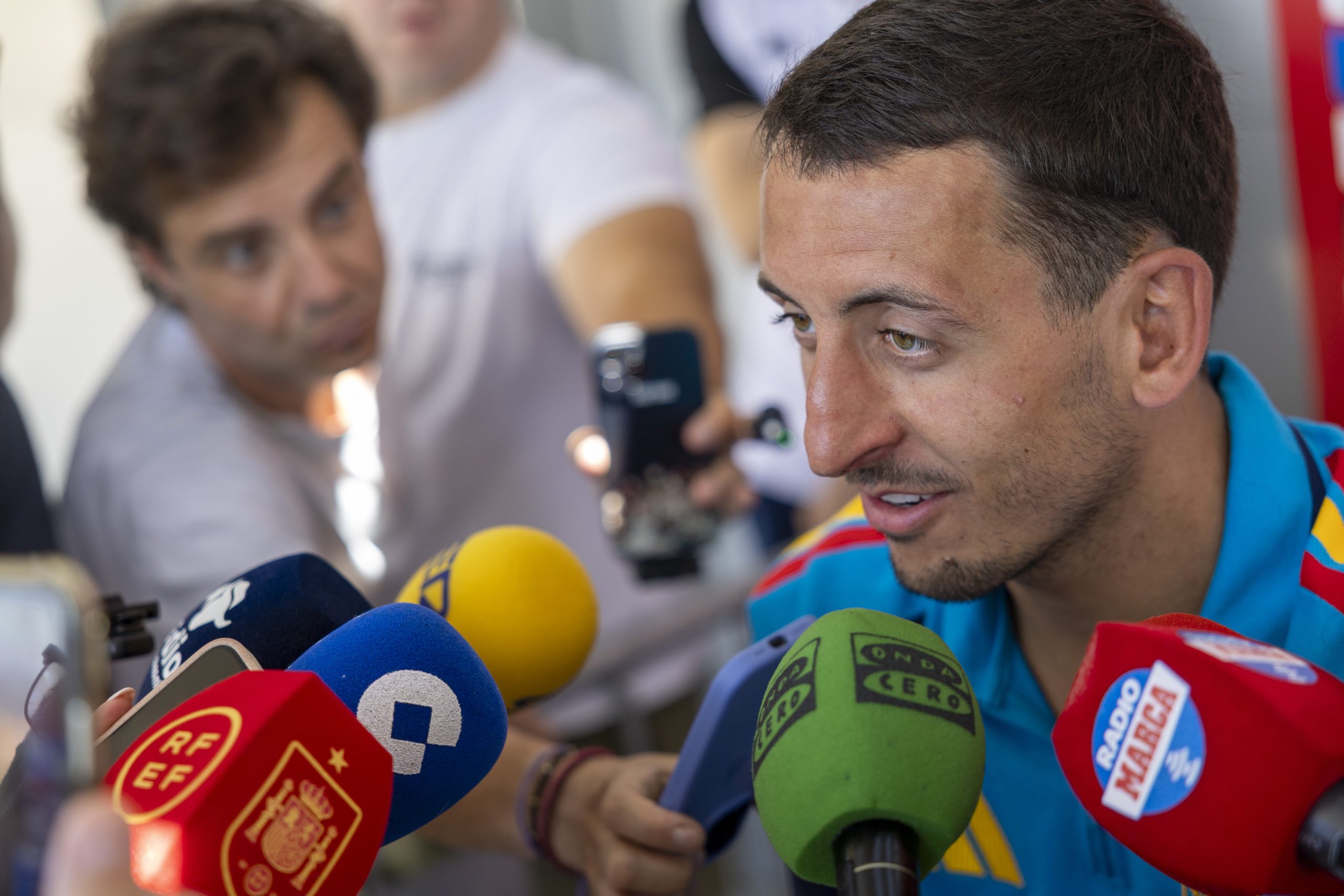 La Selección Española: Rumores de Fichajes en el Horizonte del Mundial