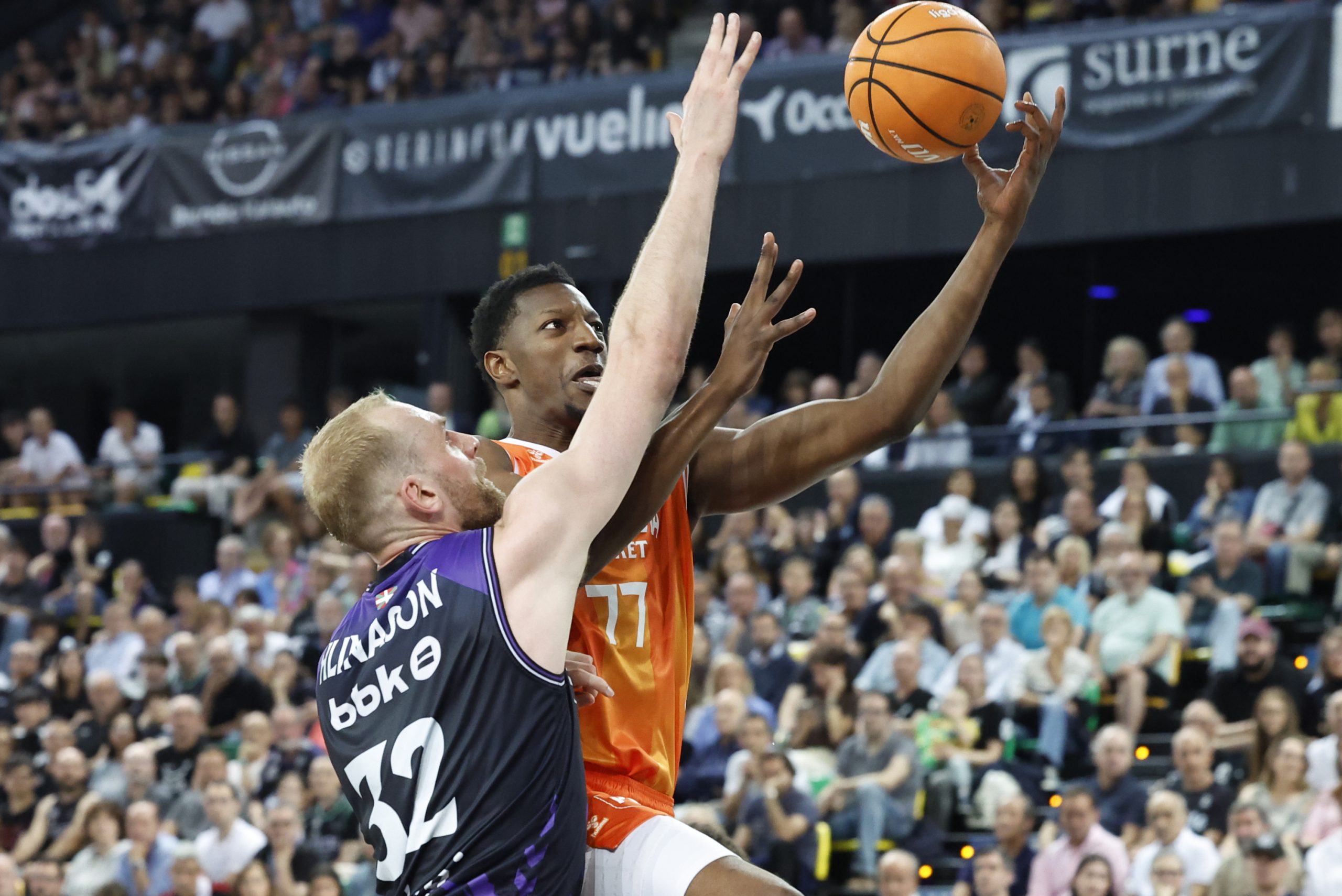 Valencia Basket vs. Joventut: Duelo de Titanes en el Roig Arena para Abrir las Semifinales de la Liga Endesa