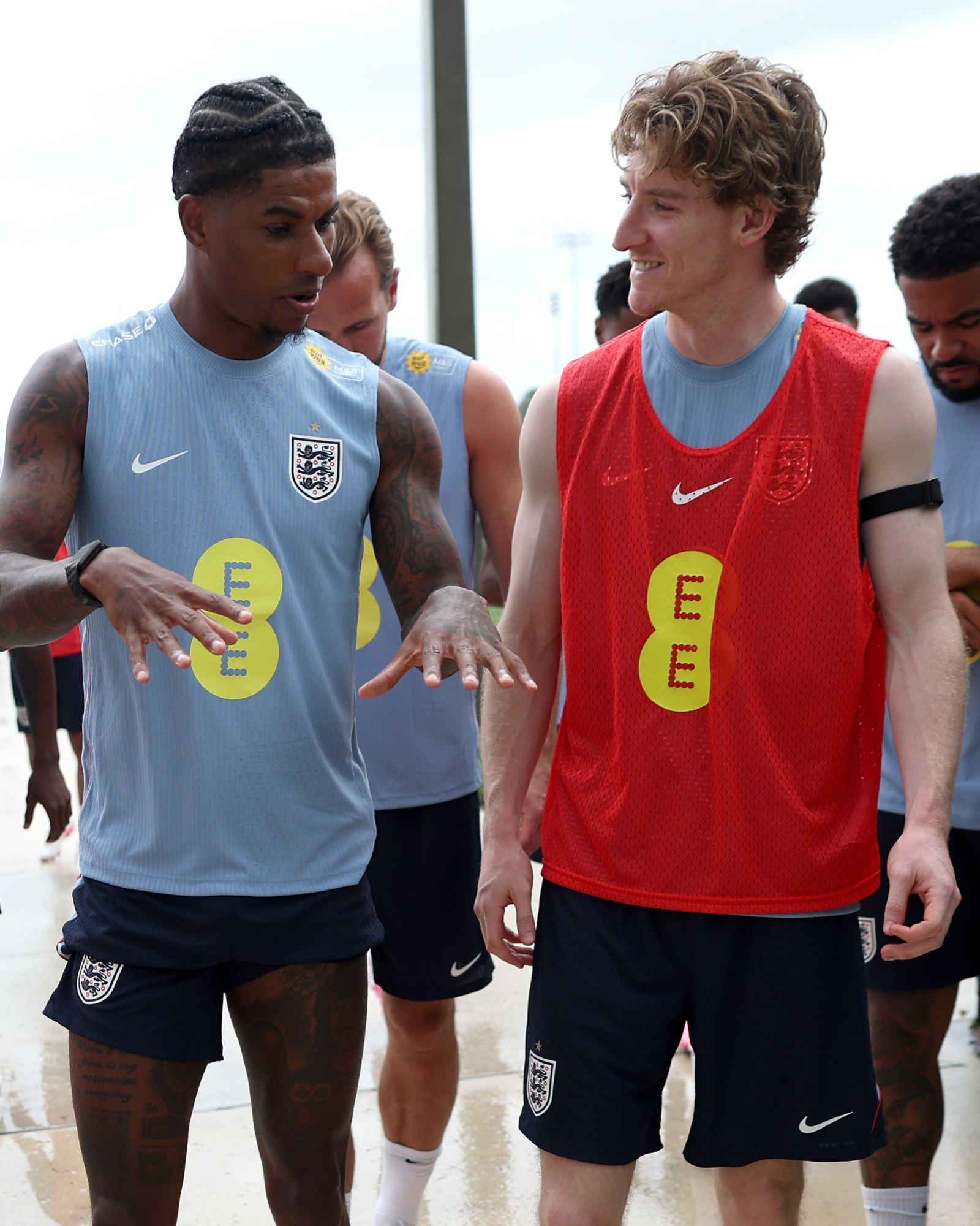 Rashford en la Encrucijada: Mundial, Fichajes y un Futuro Incierto Rashford en la Encrucijada: Mundial, Fichajes y un Futuro Incierto
