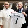 El Papa León XIV, Invitado de Honor en el Bernabéu: Un Encuentro Histórico entre Fe y Fútbol