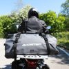 ¡Adiós a la lluvia y al equipaje mojado! Bagster revoluciona el transporte en moto con su nueva gama Dry Ride