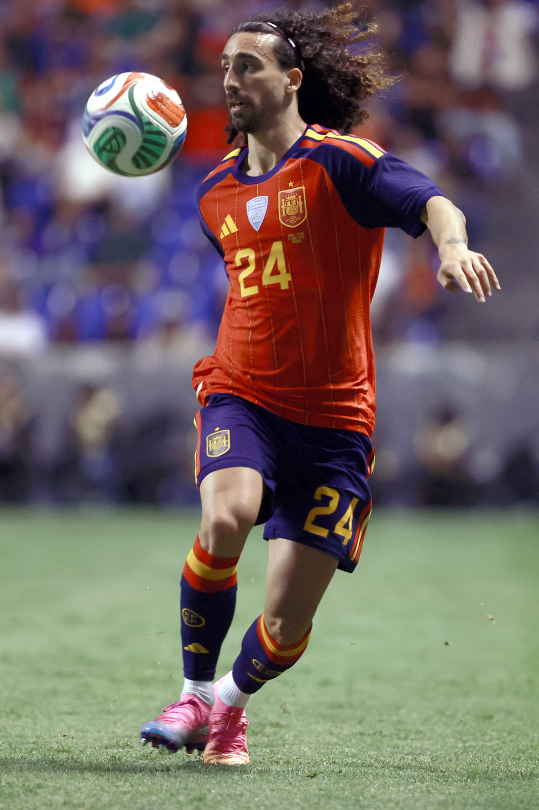Cucurella Desafía al Destino: ¡Un Tatuaje de Luis de la Fuente si España Conquista el Mundial!