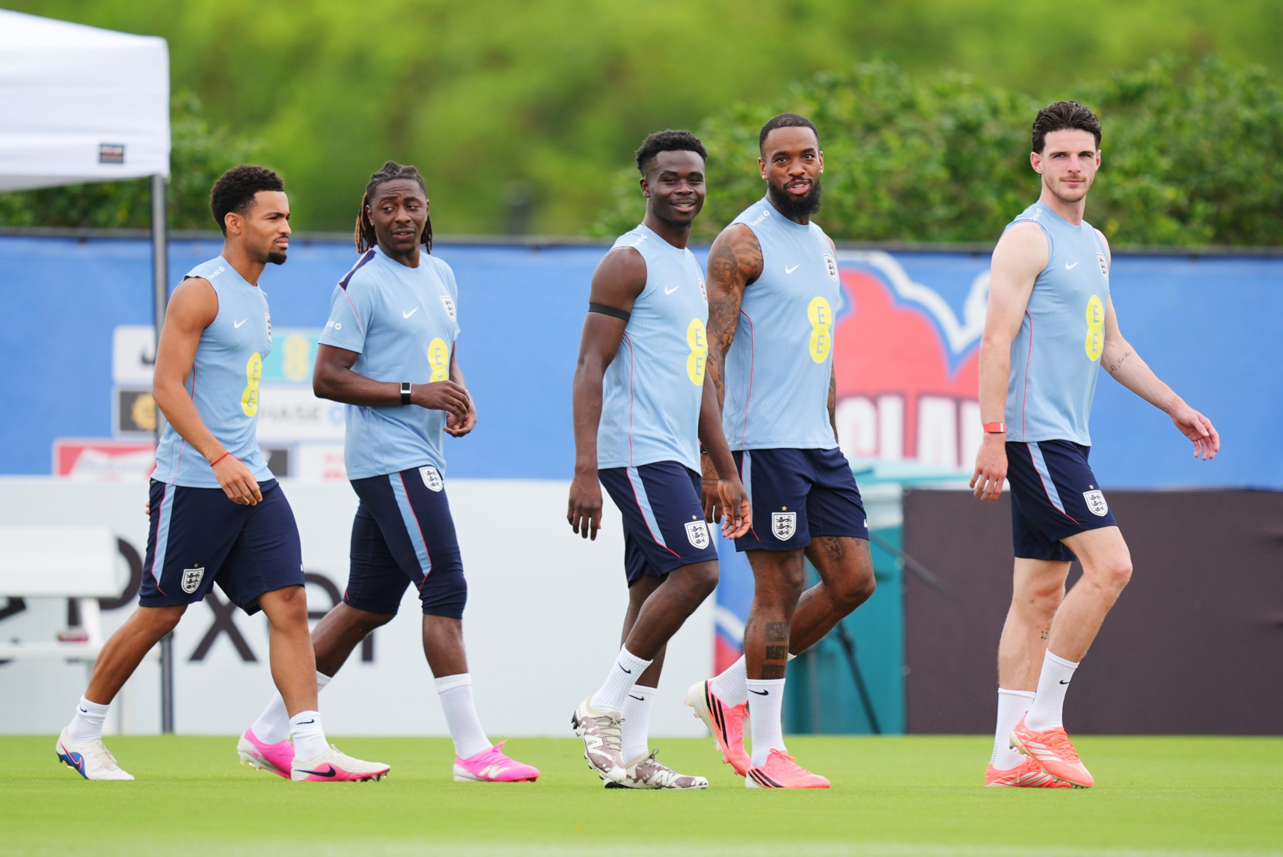 Inglaterra Afina Motores: Saka, la Incógnita Clave a Días del Mundial Inglaterra Afina Motores: Saka, la Incógnita Clave a Días del Mundial
