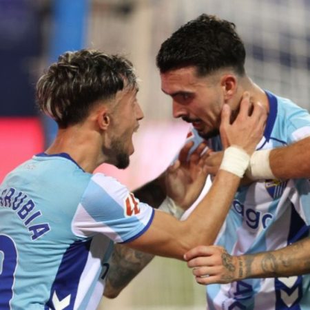 ¡Final de Infarto en La Rosaleda! Málaga y Almería Luchan por el Sueño de LaLiga EA Sports