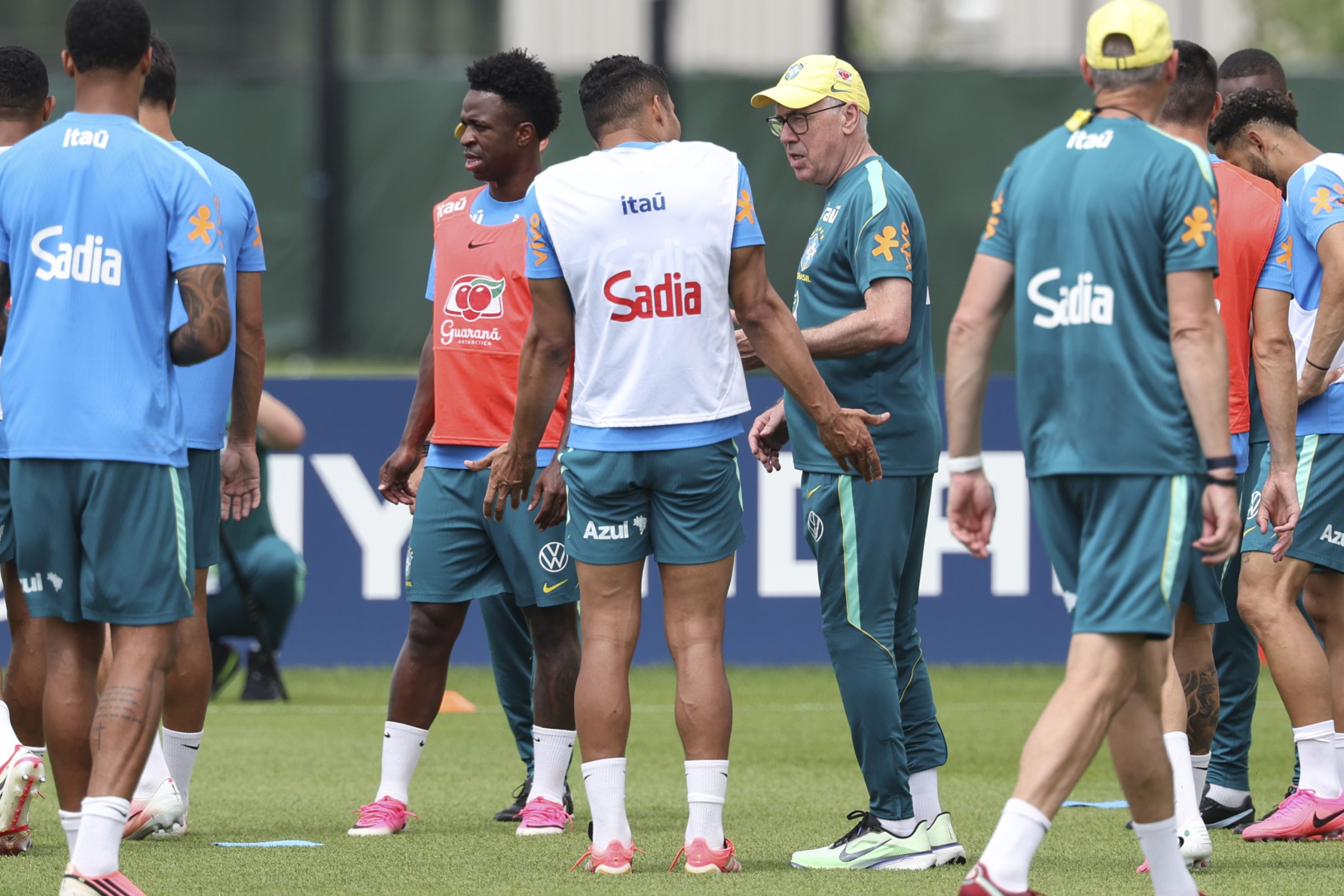 Brasil enciende motores en EE.UU.: ¿Neymar listo para el debut mundialista? Brasil enciende motores en EE.UU.: ¿Neymar listo para el debut mundialista?