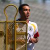 ¡El Fútbol No Descansa! Un Domingo Cargado de Emoción y Definiciones Cruciales
