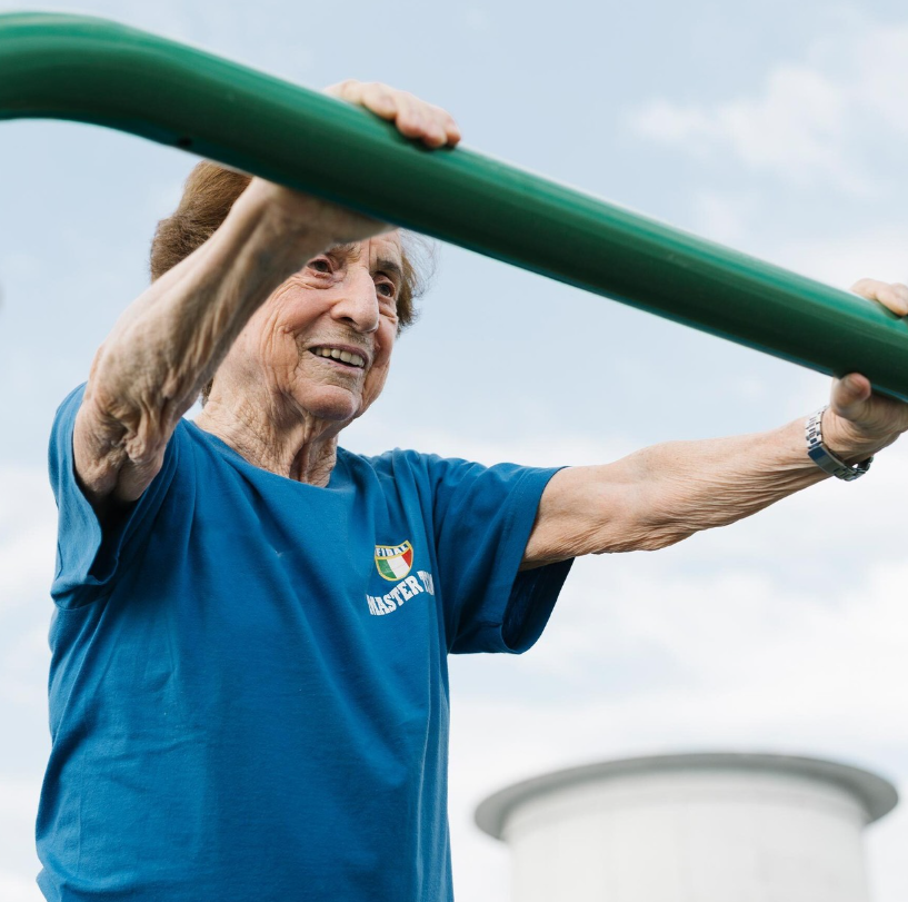 La Abuela Relámpago: 92 Años y Cuerpo de Joven, el Secreto de la Noagenaria Más Rápida del Mundo