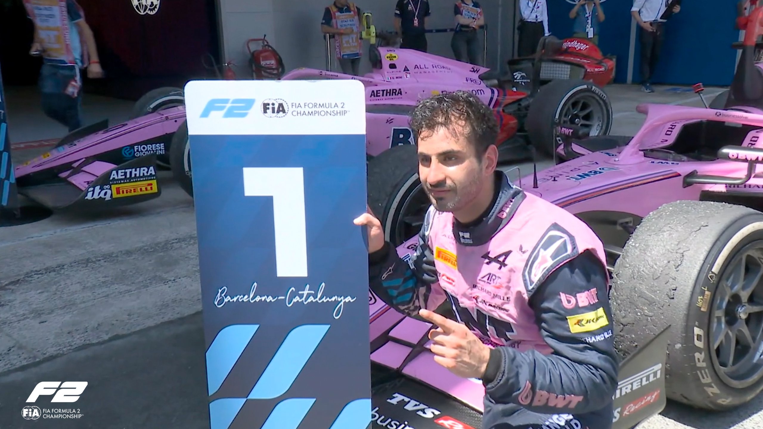 ¡Drama en Montmeló! Maini se lleva la victoria en una Sprint de F2 con sorpresas y cambios de líder inesperados