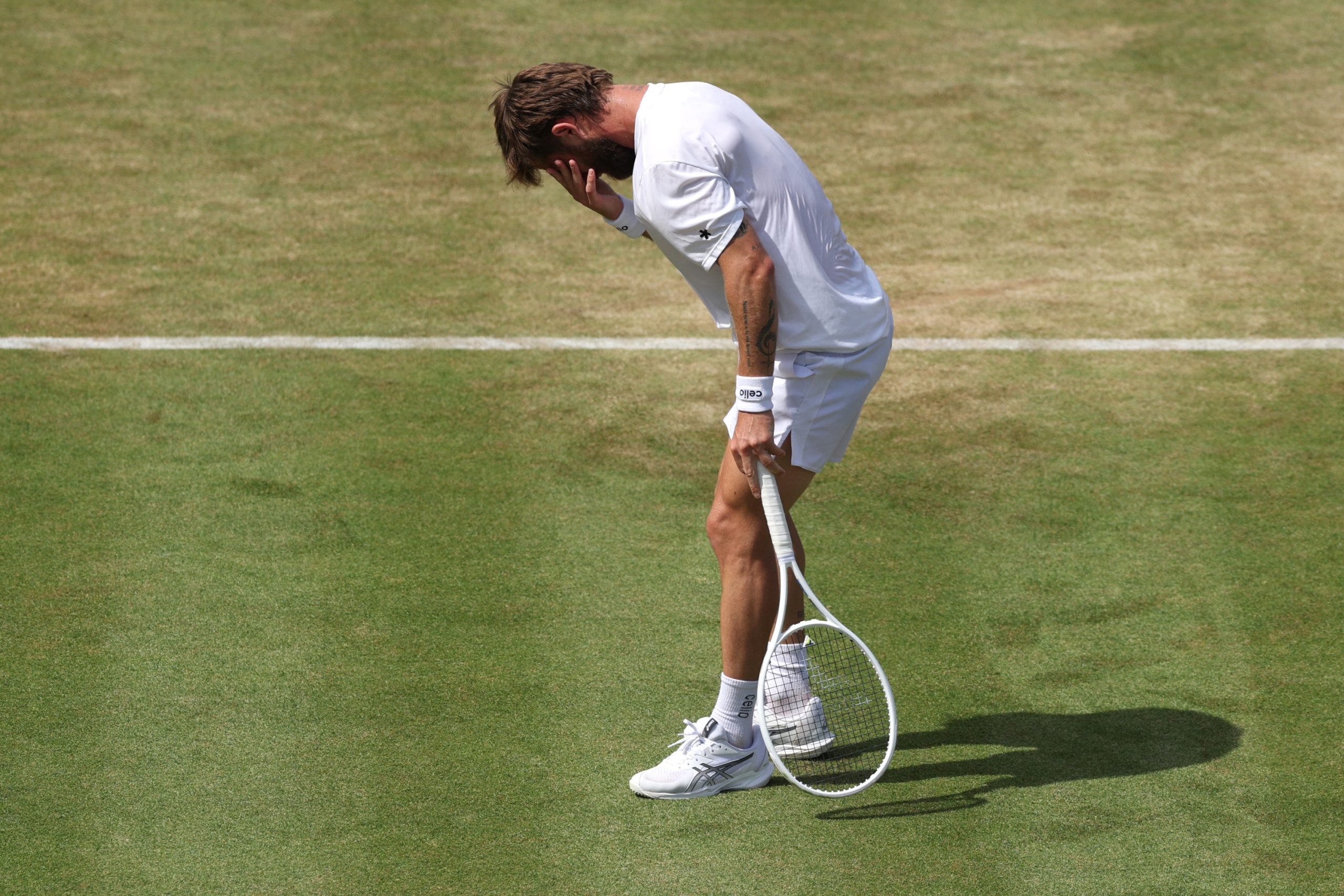 Moutet, el 'chico malo' del tenis que sacude Londres con un torrente de 'fucks'