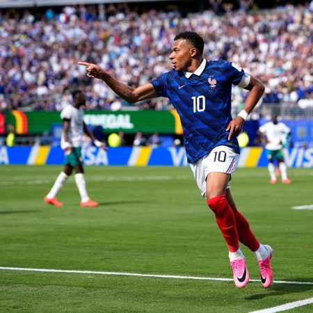 Mbappé Rompe el Cerrojo: Francia Sufre Pero Avanza en el Mundial