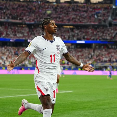 Rashford Enciende el Mundial: Golazo y Futuro Incierto en el Aire