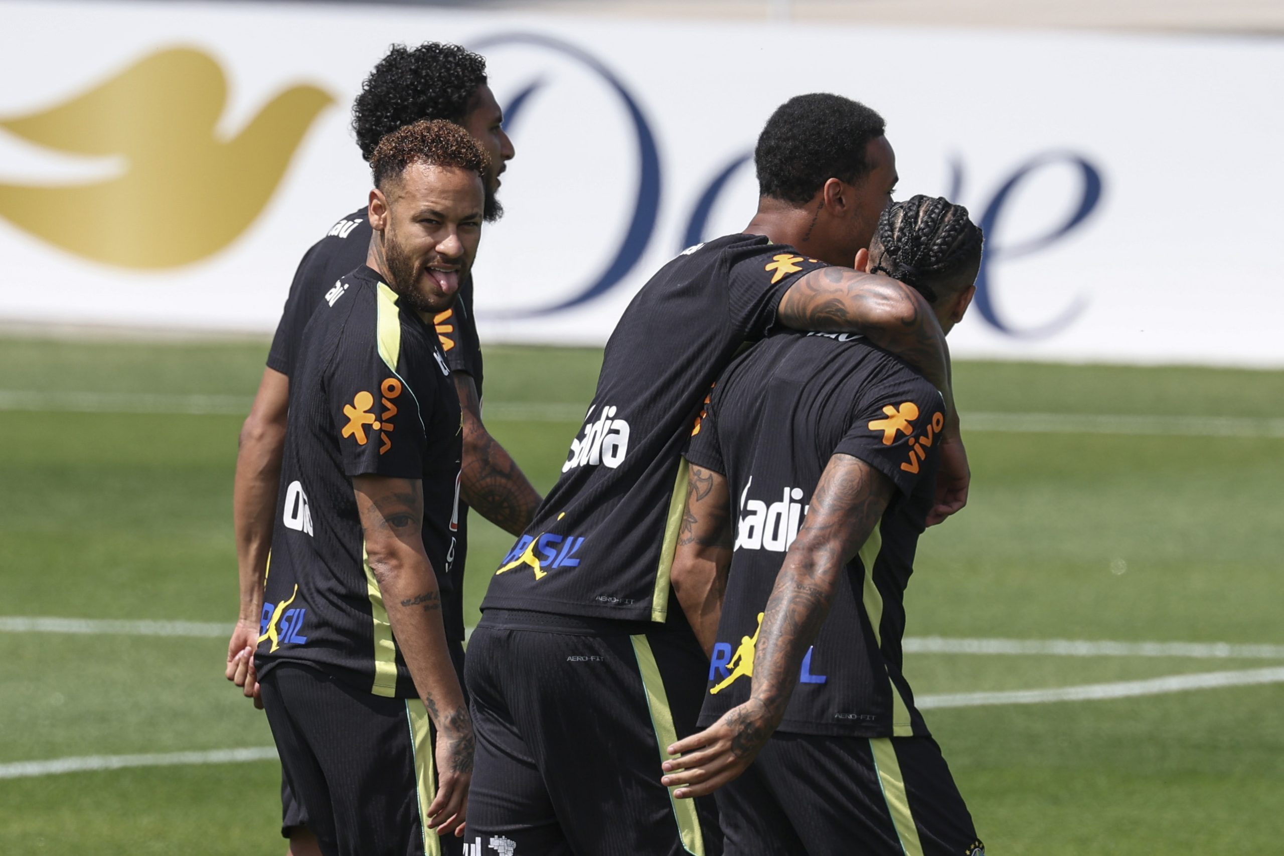 ¡Neymar Jr. Regresa al Verde! La Estrella Brasileña Acelera su Recuperación de Cara al Mundial