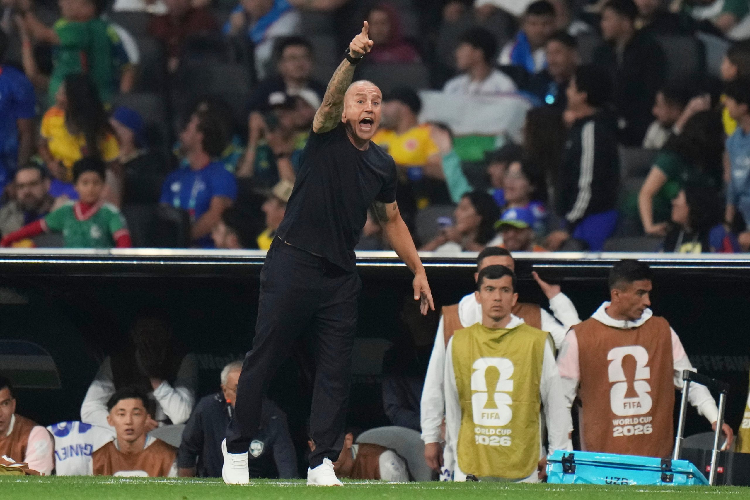 Cannavaro: Del Balón de Oro a la Historia Mundialista como Entrenador